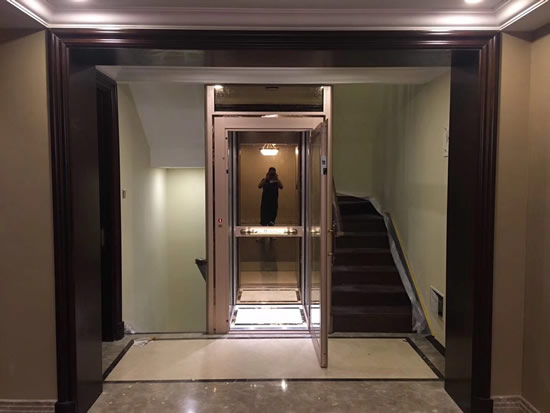 玫瑰金框架手拉門液壓梯電梯