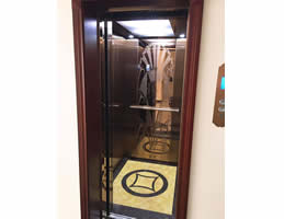 簡(jiǎn)約轎廂實(shí)拍