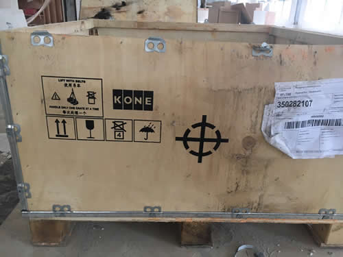 通力電梯裝配件的木箱