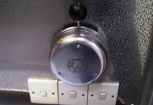 迅達60年代電梯按鈕