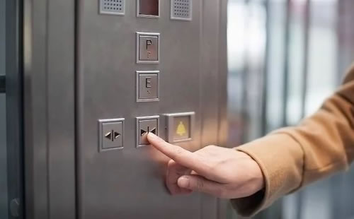 電梯按鈕