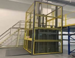 固定導(dǎo)軌鏈條式液壓升降貨梯-升降平臺