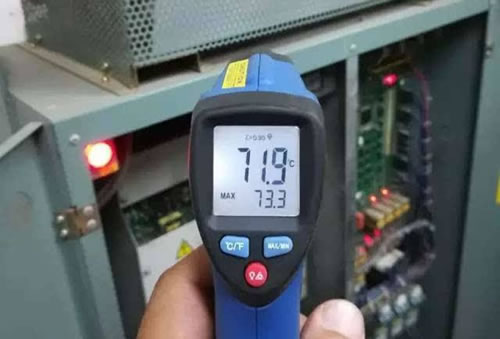 電梯控制柜溫度